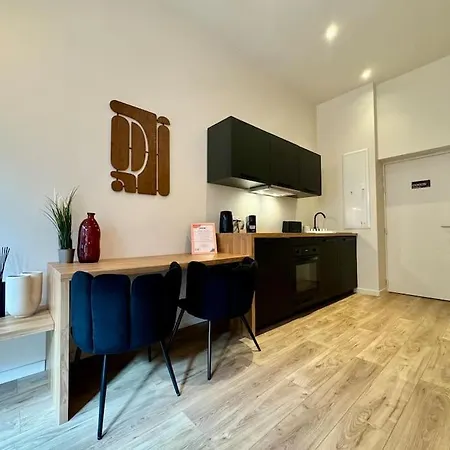 Bergame - Check In H24 - Wifi Apartament Lyon